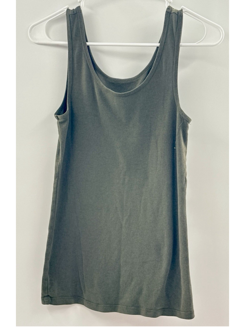 Womens Olive Green Ribbed Tank Top Sleeveless Scoop Neck Casual Basic Layering S